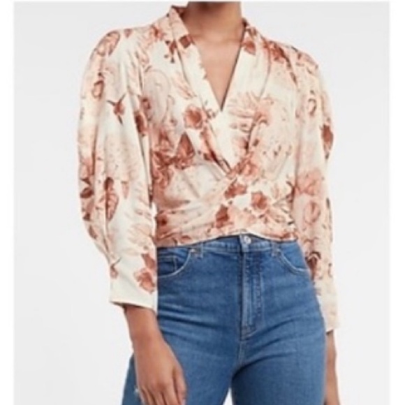 🆕 Express V-Neck Overlapped Front Blouse NWT - Picture 1 of 8